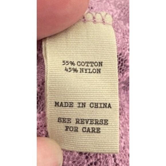 Buckle Gimmicks by BKE Women's Small Lace Blouse Purple Flutter Sleeve NEW - Picture 6 of 7